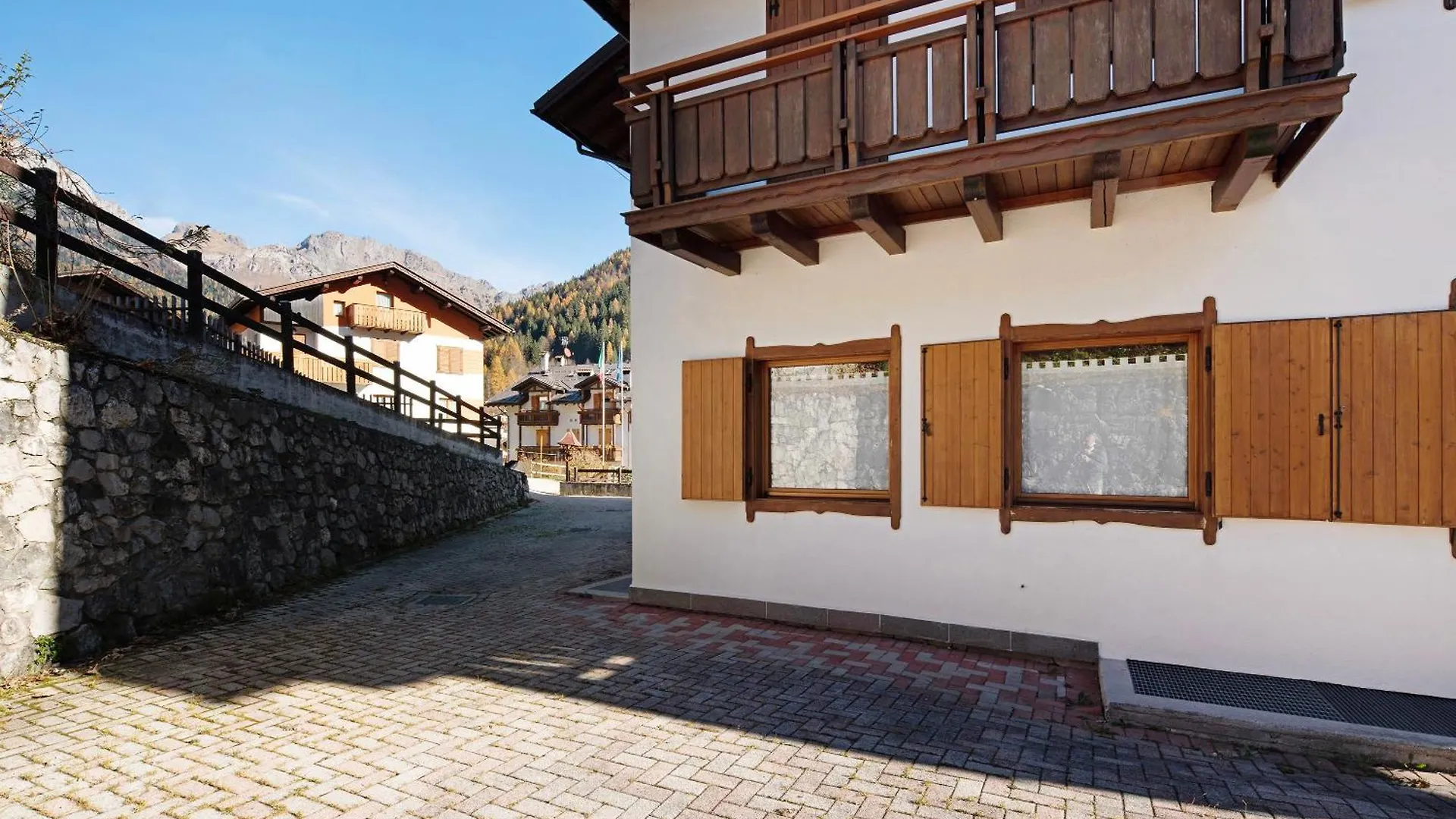 Residence Malibu Appartamento 3 فالكادي
